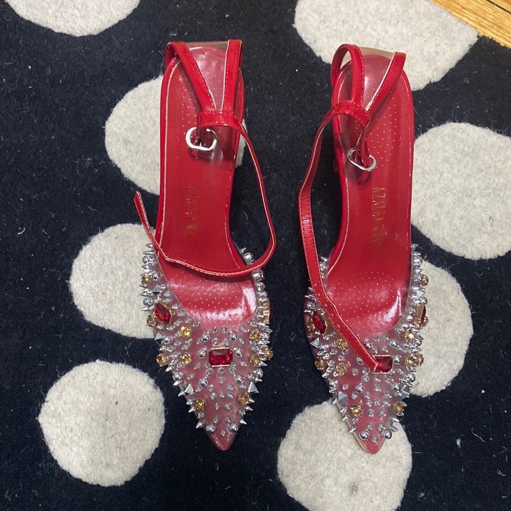 Clear Beaded Pump - image 1